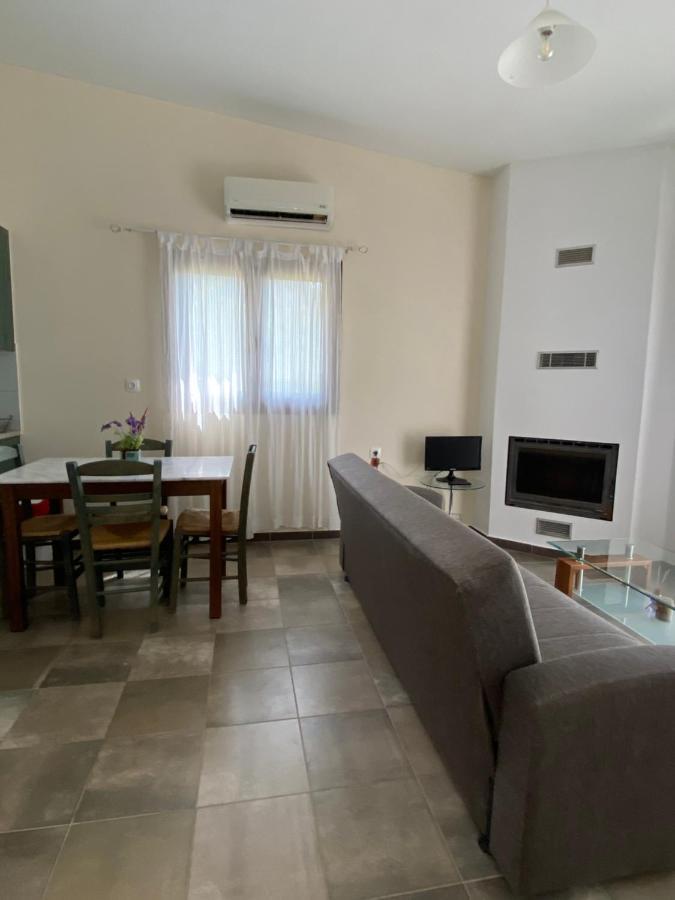 Kryoneri Village מראה חיצוני תמונה