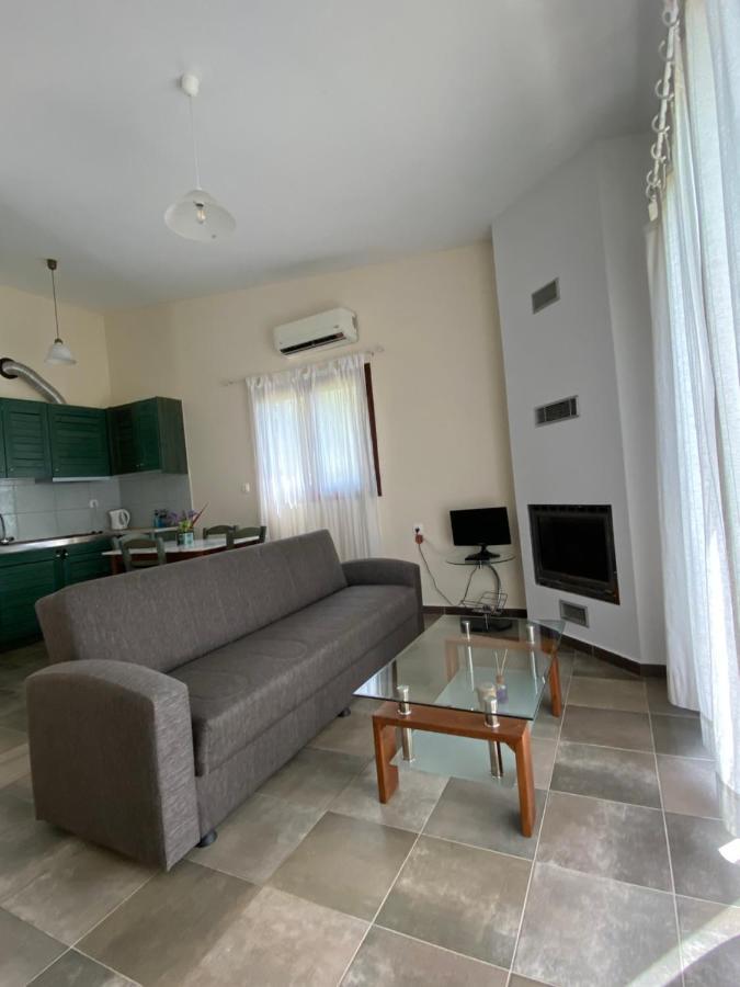 Kryoneri Village מראה חיצוני תמונה